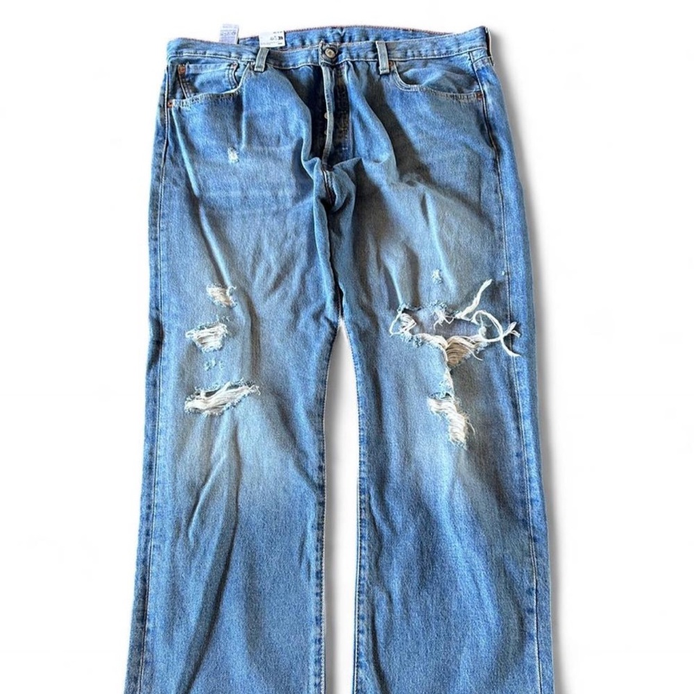Levi's Relaxed Fit Light Blue Jeans